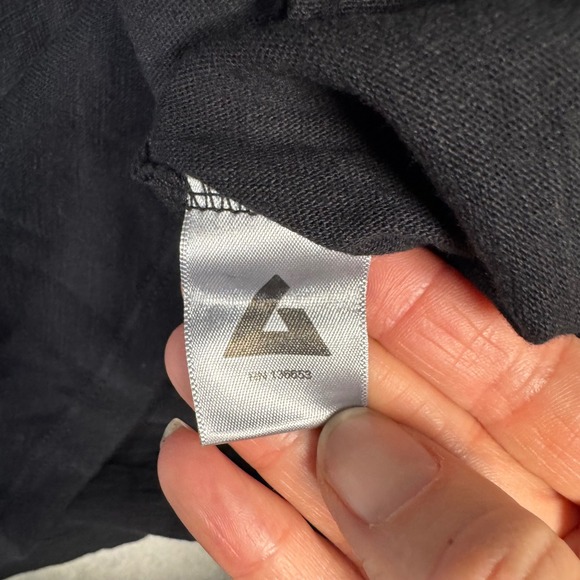 NWOT American Giant Womens V-Neck Short Sleeve T-Shirt S Black Made in USA - Picture 3 of 7